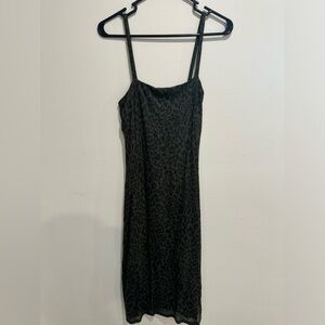 Express green leopard print midi dress size small